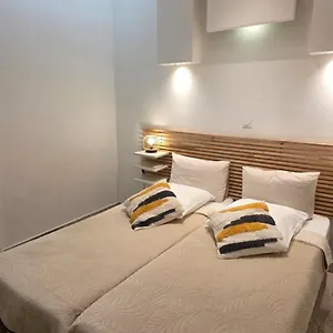 2* Otel Camelia Prestige - Place De La Nation